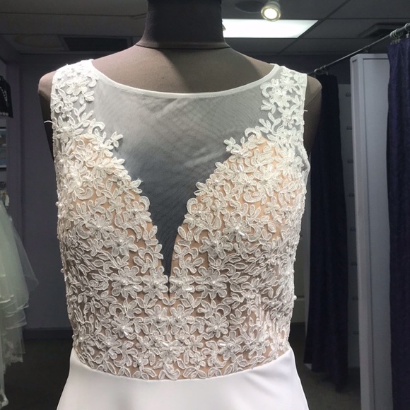 Lia Mia - Style JK112 - Size 10 - Ivory - Picture 3 of 5